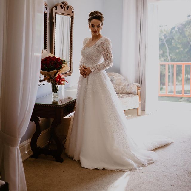 Top Knot With Headpiece